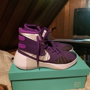 Nike Zoom Purple Sneakers